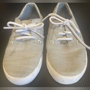 Kids Casual Canvas Sneakers in Light tan - Comfortable Everyday Shoes.